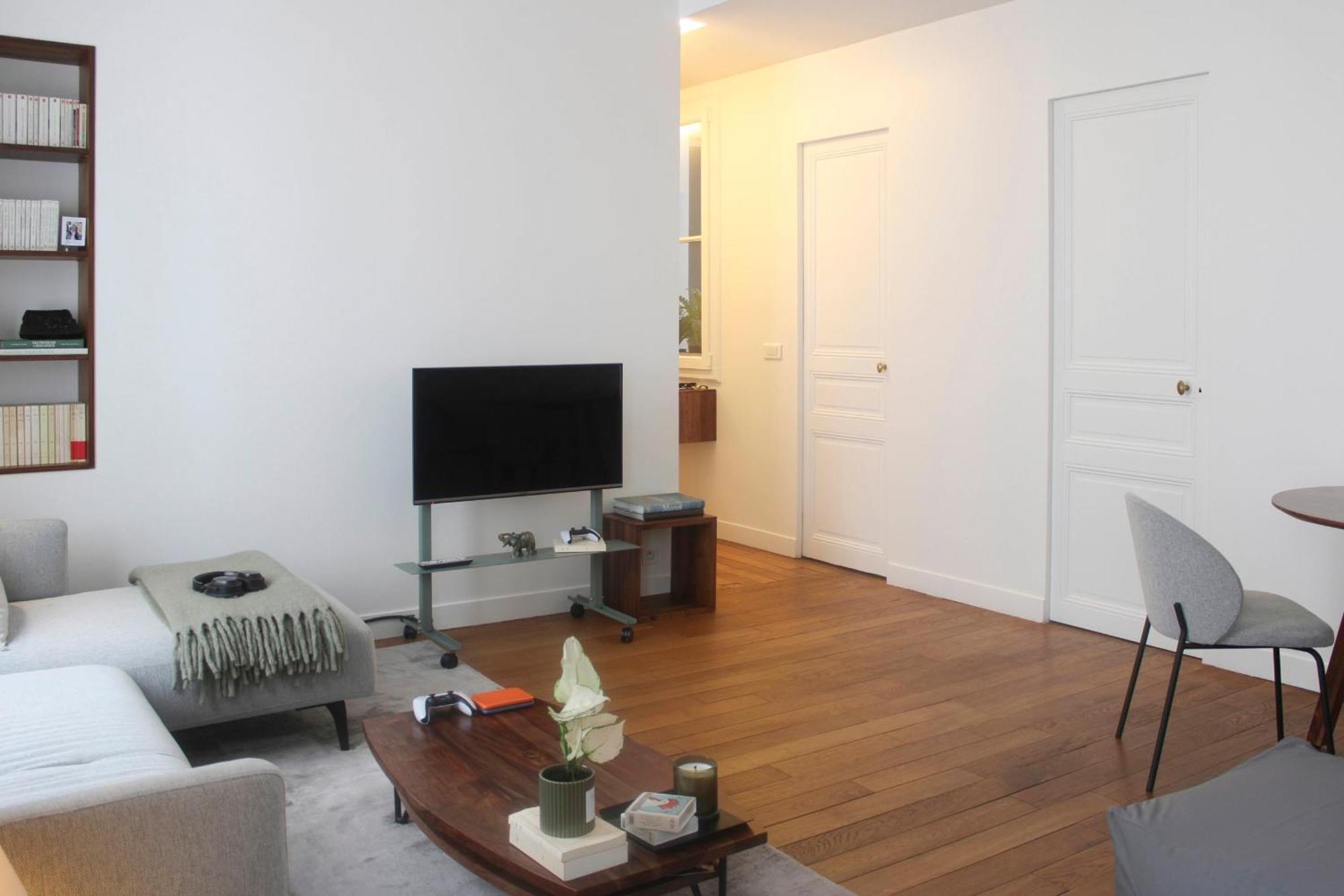 Charming 2-bedroom In The 16 Appartement *